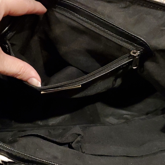 Zebra print purse - Picture 6 of 10